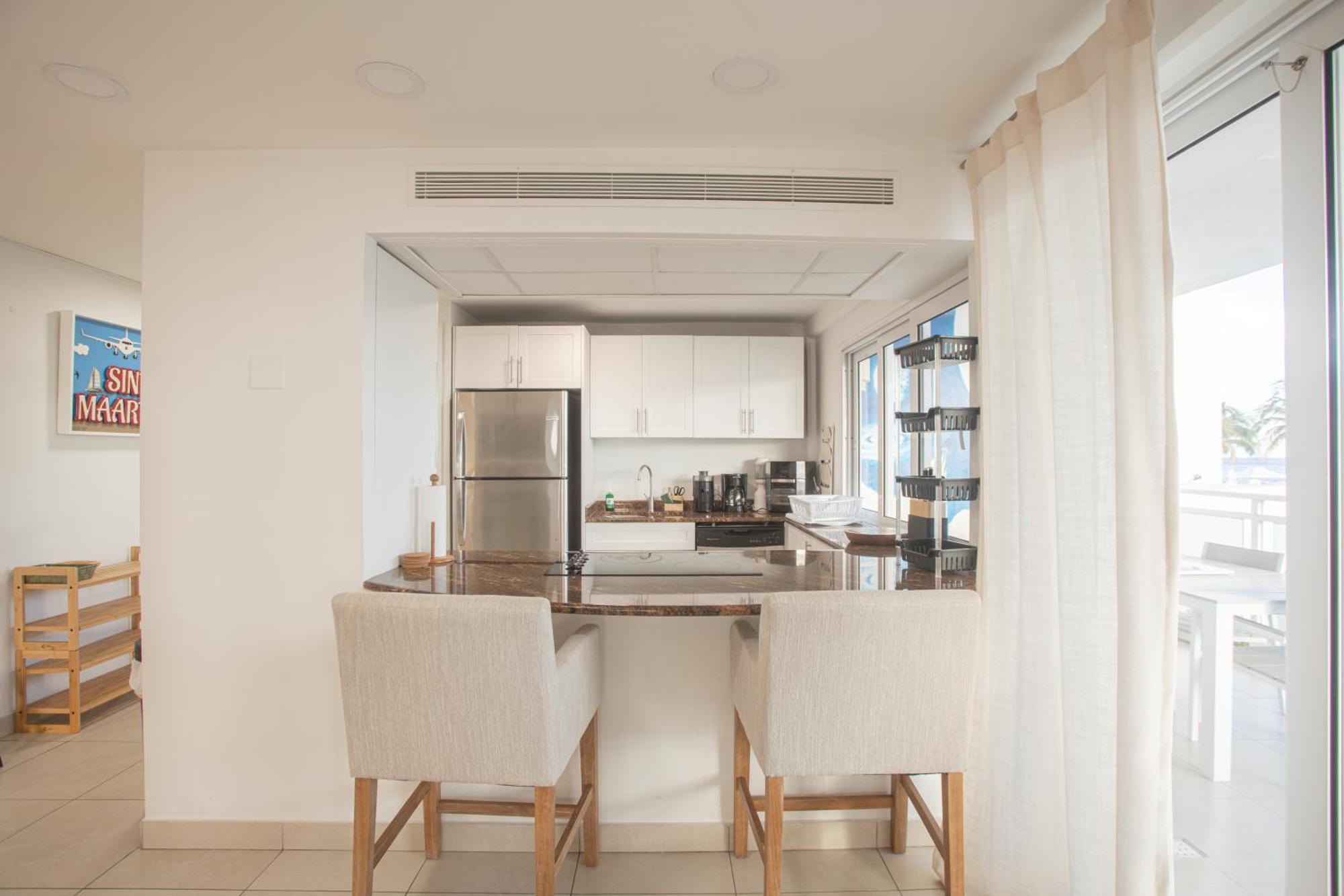 Maho Beach House - Luxe 1 Bedroom - Ocean Hideaway Екстериор снимка