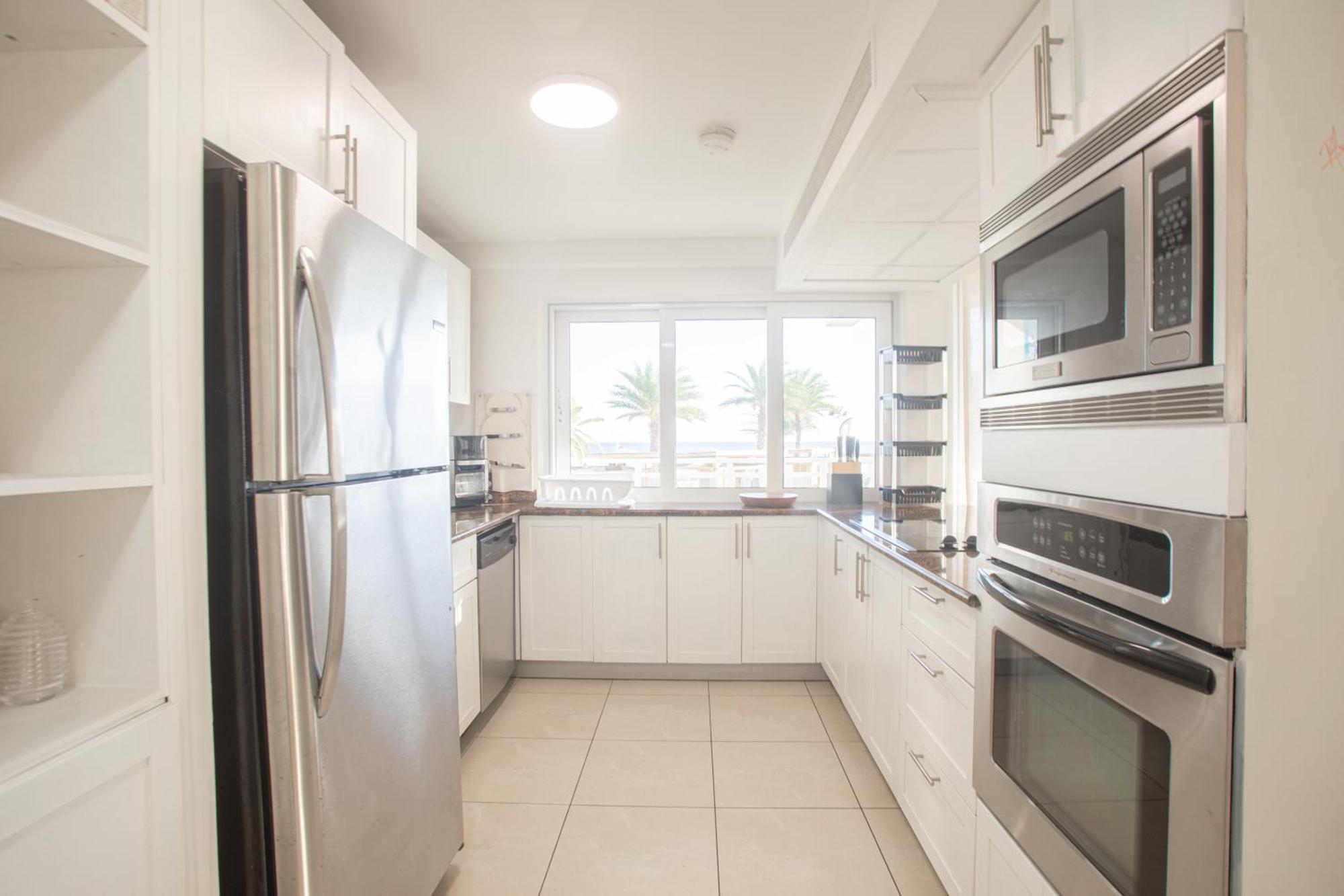 Maho Beach House - Luxe 1 Bedroom - Ocean Hideaway Екстериор снимка